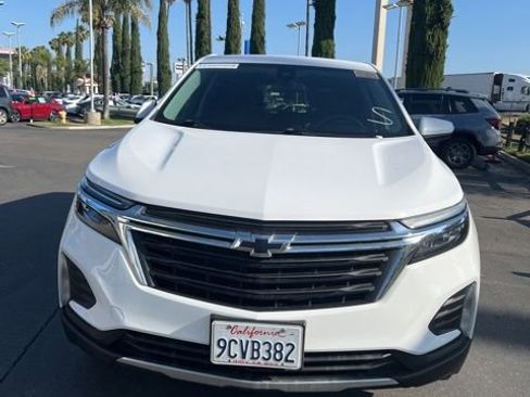 Used 2022 Chevrolet Equinox LT FWD image 1