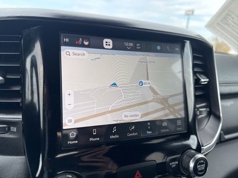 Used 2024 RAM 1500 Laramie image 3