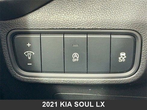 Used 2021 Kia Soul LX image 24