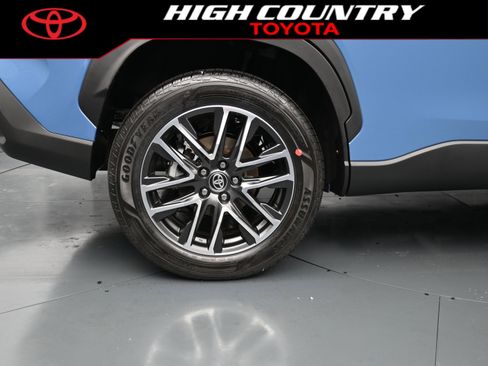 New 2026 Toyota Corolla Cross XLE image 9