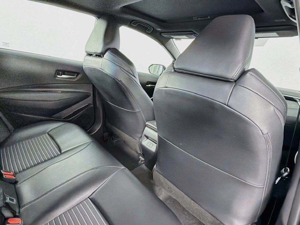 Used 2025 Toyota Corolla XSE FWD image 27