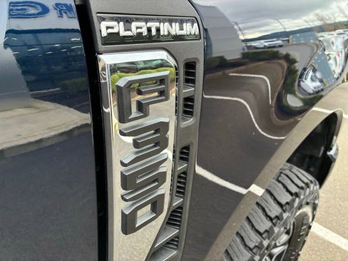 Used 2024 Ford F350 Platinum image 14