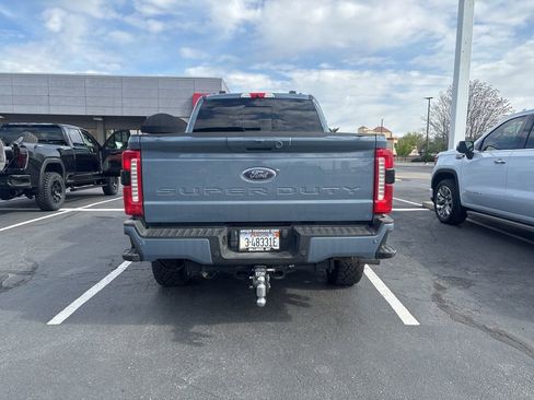 Used 2023 Ford F250 Lariat w/ Lariat Ultimate Package AWD/4WD image 5