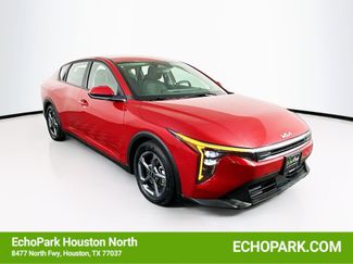 Used 2025 Kia K4 LXS video 1