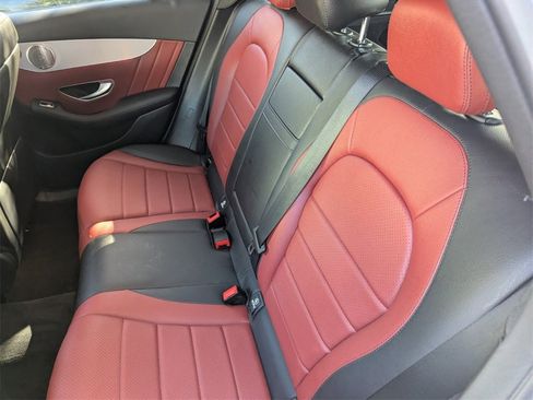 Used 2021 Mercedes-Benz GLC 300 4MATIC image 14