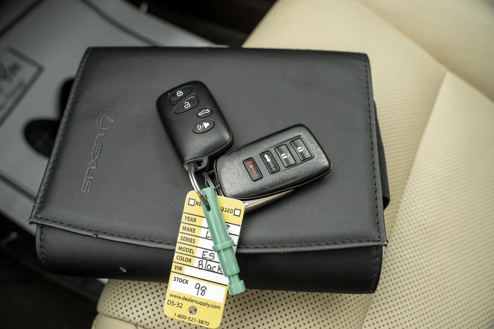 Used 2018 Lexus ES 350 w/ Premier Package FWD image 30