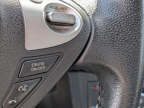 Used 2018 Nissan Sentra SV FWD image 8