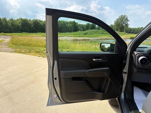 New 2026 Chevrolet Colorado LT AWD/4WD image 13