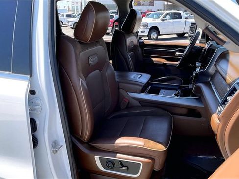 Used 2023 RAM 1500 Limited AWD/4WD image 6