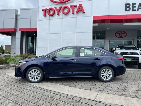 New 2026 Toyota Corolla XLE FWD image 2