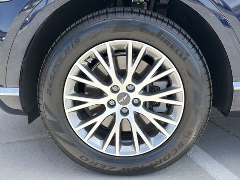 Used 2024 Genesis GV80 2.5T AWD/4WD image 9