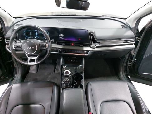 Used 2023 Kia Sportage EX AWD/4WD image 9