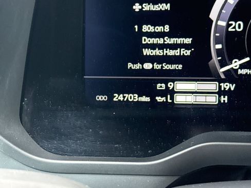 Used 2023 Toyota Sequoia Capstone AWD/4WD image 26
