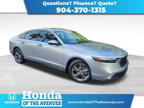 Certified 2023 Honda Accord EX image 1