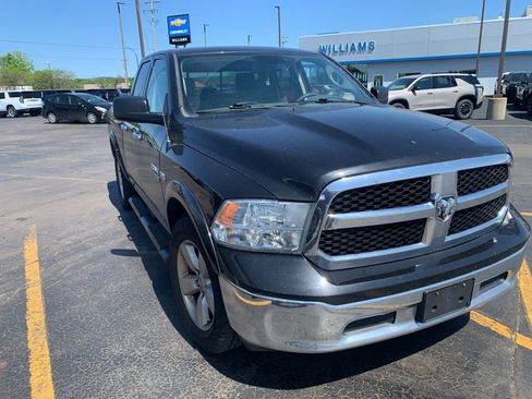 Used 2016 RAM 1500 Classic SLT AWD/4WD image 10