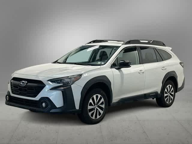 Used 2024 Subaru Outback Premium AWD/4WD image 1