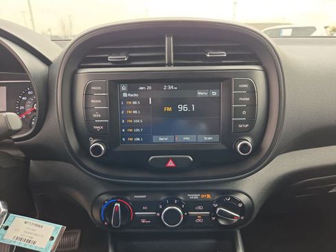 Used 2021 Kia Soul X-Line image 27