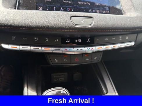 Used 2022 Cadillac XT4 Sport w/ LPO, ONYX Package image 7