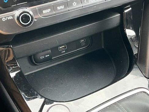 Certified 2025 Kia Seltos S image 26