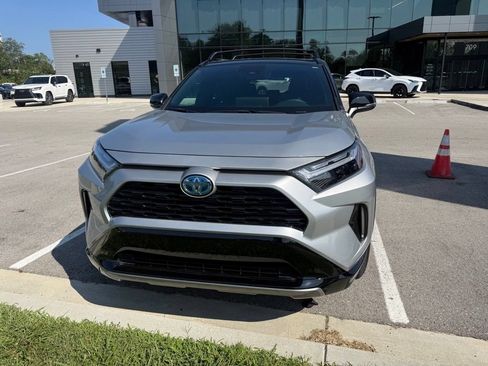 Used 2023 Toyota RAV4 XSE w/ XSE Grade Weather Package AWD/4WD image 4