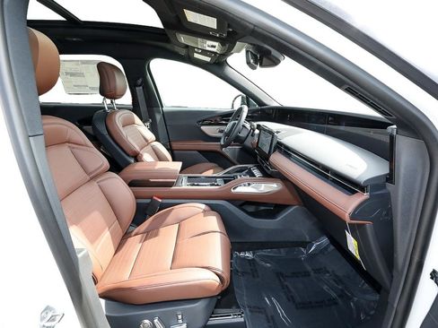 New 2026 Lincoln Nautilus Reserve AWD/4WD image 20