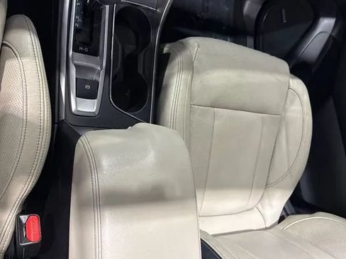 Used 2019 Subaru Ascent Limited AWD/4WD image 95