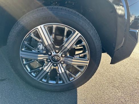 Used 2025 Toyota Tundra Capstone image 9