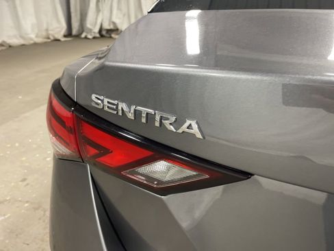 Used 2023 Nissan Sentra SV image 17