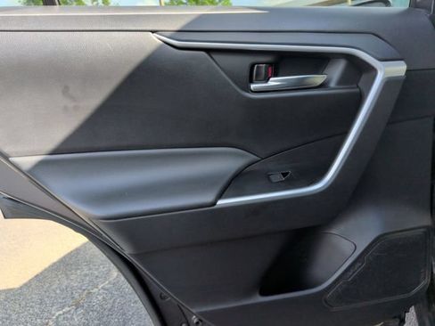 Used 2024 Toyota RAV4 XLE FWD image 25