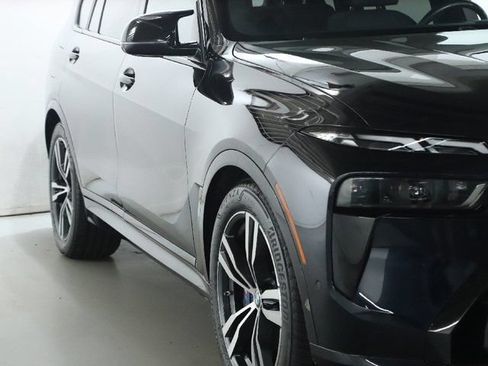 Certified 2024 BMW X7 M60i w/ Executive Package AWD/4WD image 9