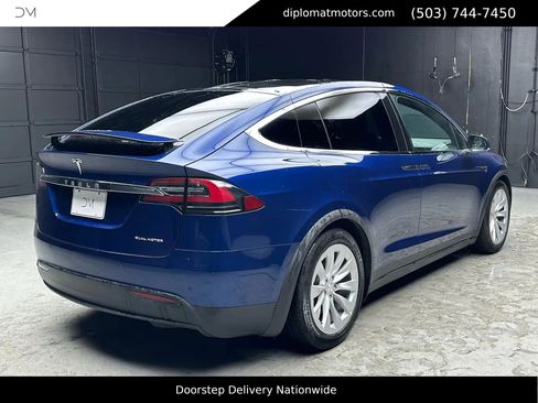 Used 2019 Tesla Model X Long Range image 7