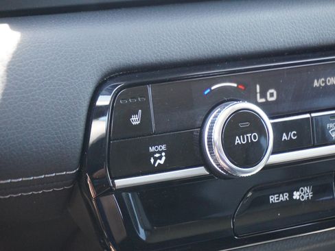 Used 2023 Honda Pilot EX-L image 25