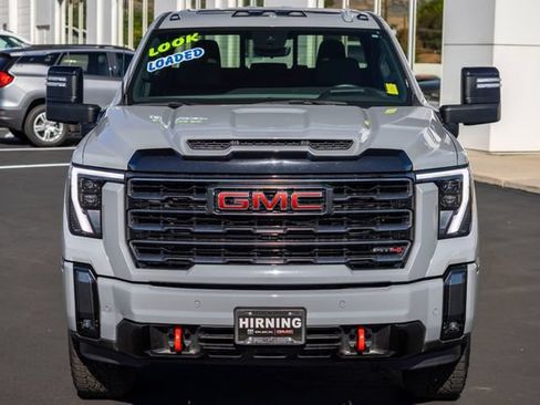 Used 2024 GMC Sierra 2500 AT4 w/ AT4 Premium Plus Package AWD/4WD image 55