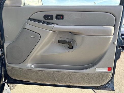 Used 2005 Chevrolet Tahoe LT w/ LT Preferred Equipment Group image 20