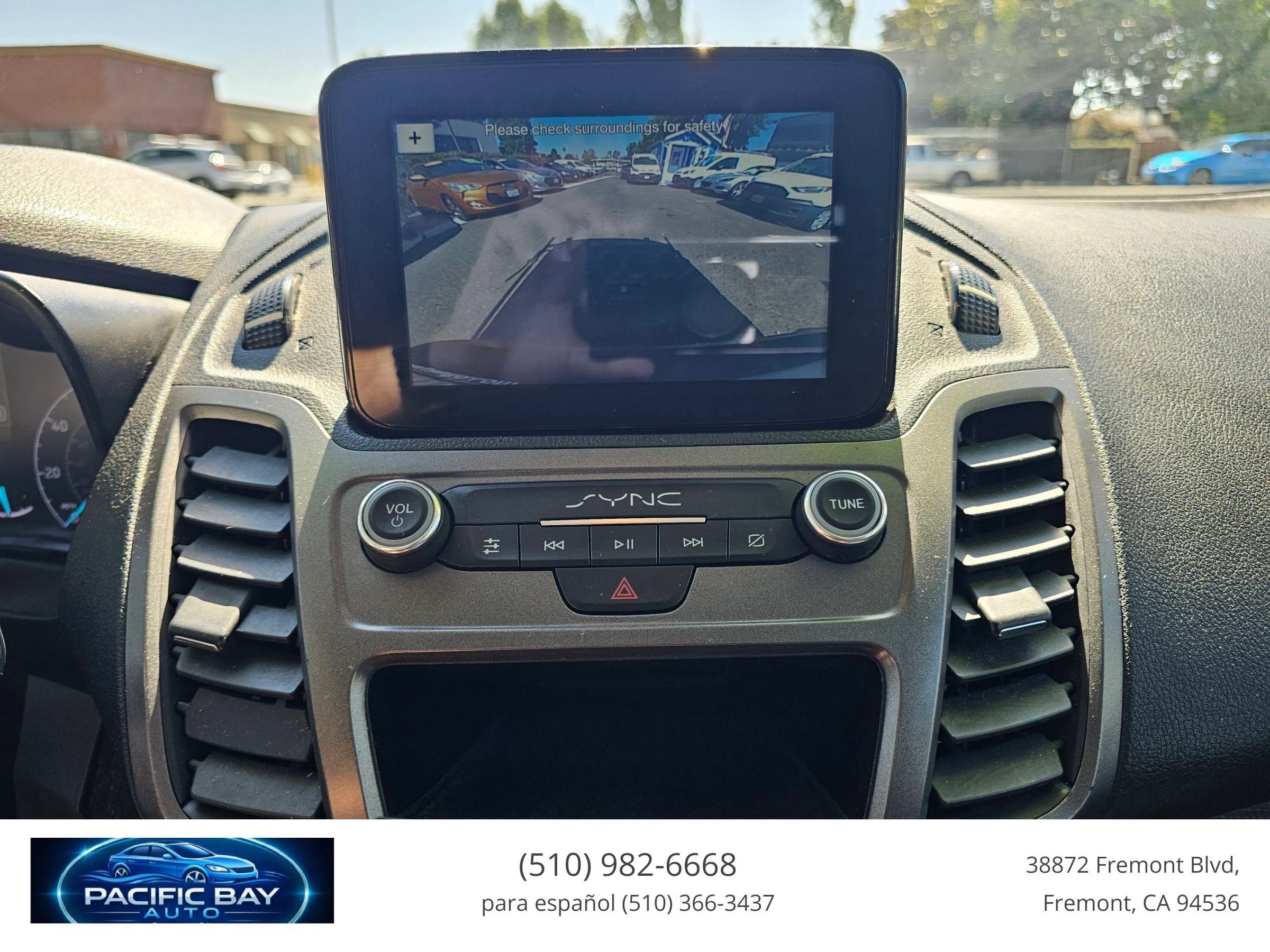 Used 2019 Ford Transit Connect XL FWD image 25