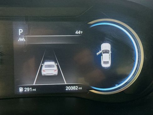 Used 2023 Genesis G70 2.0T AWD/4WD image 16