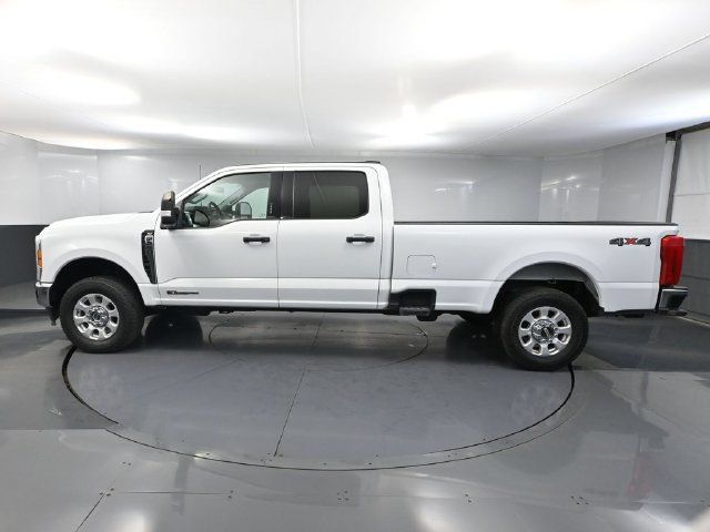 Used 2023 Ford F250 XLT AWD/4WD image 6