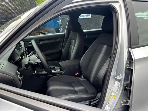 New 2025 Honda Civic Sport image 11