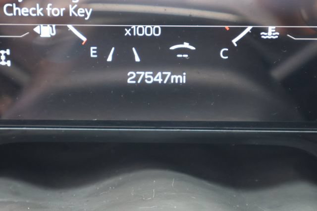 Used 2025 GMC Yukon Elevation AWD/4WD image 32