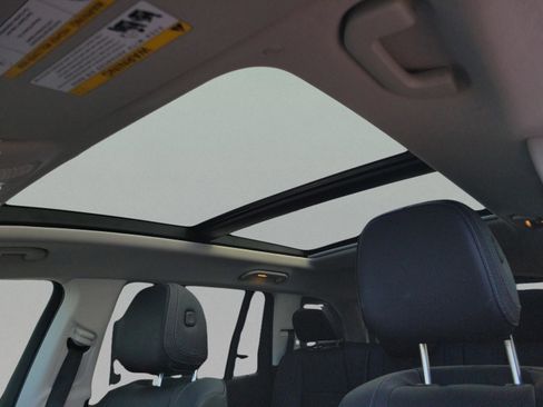 Certified 2026 Mercedes-Benz GLS 450 4MATIC image 28