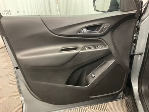 Used 2024 Chevrolet Equinox LT image 10