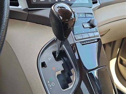Used 2011 Toyota Venza w/ Convenience Pkg FWD image 18