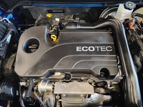 Used 2022 Chevrolet Equinox LT image 29