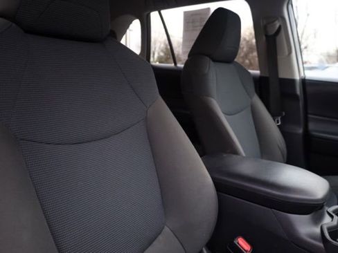 Used 2023 Toyota RAV4 LE image 36