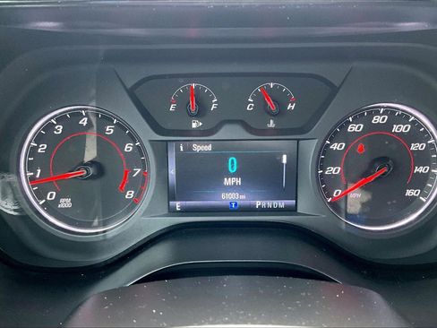 Used 2018 Chevrolet Camaro LT RWD image 18