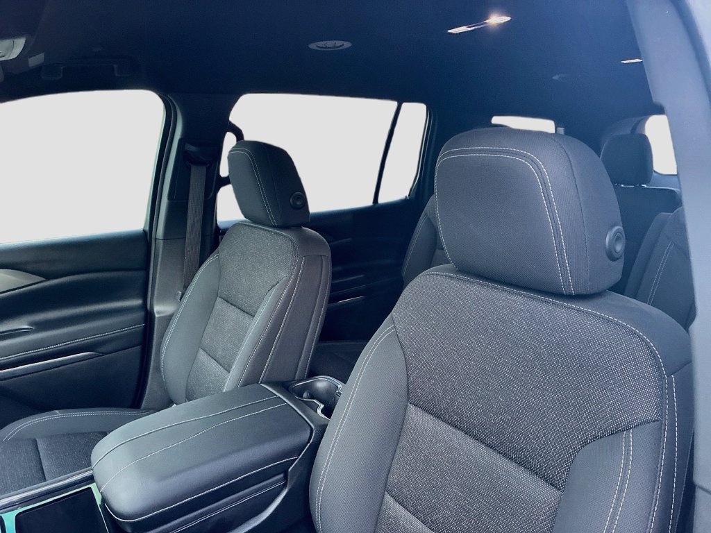 Used 2026 Chevrolet Traverse LT w/ LPO, Floor Liner Package FWD image 20
