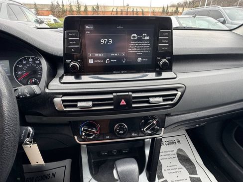 Used 2021 Kia Seltos LX AWD/4WD image 13