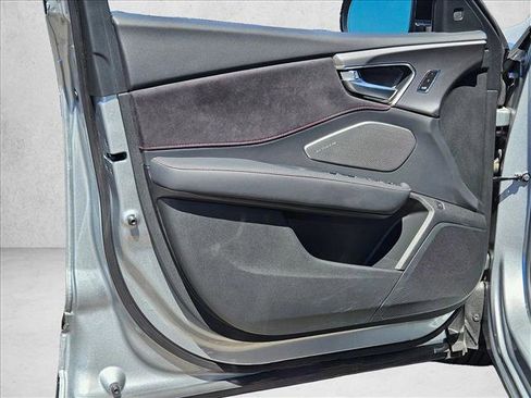 Used 2025 Acura RDX A-Spec image 10