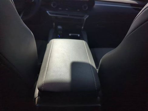 Used 2024 Lexus RX 350h w/ Accessory Package (K3) AWD/4WD image 15