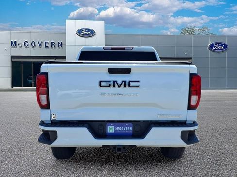 Used 2020 GMC Sierra 1500 Elevation w/ Elevation Convenience Package AWD/4WD image 7